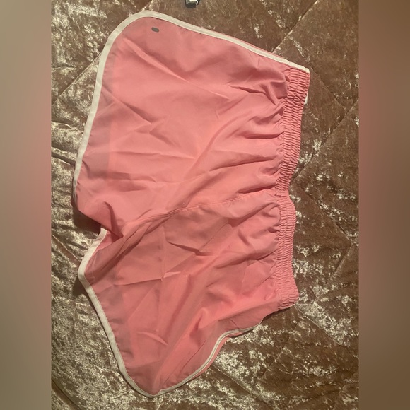 PINK ADIDAS AEROREADY XL RUNNING SHORTS NWT - Picture 3 of 5